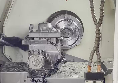 المنعطف الأول والثاني بواسطة NC LATHE